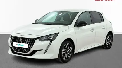 Usado Peugeot 208 Allure 100 CV (73 kW) 2023 Utilitario