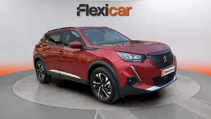 Usado Peugeot 2008 Allure 110 CV (80 kW) 2021 SUV