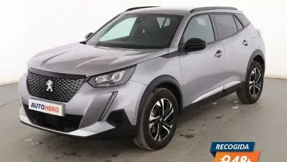 Usado Peugeot 2008 Allure 131 CV (96 kW) 2023 Gris SUV