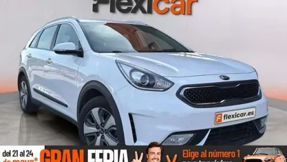 Usado Kia Niro 141 CV (103 kW) 2019 Blanco SUV