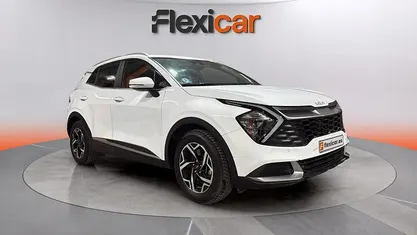 Usado Kia Sportage 136 CV (100 kW) 2023 Blanco SUV