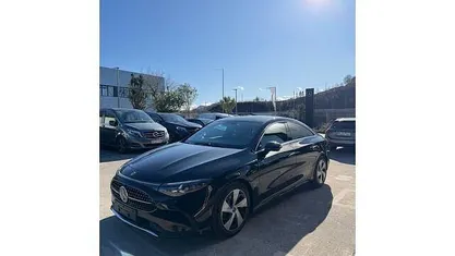 Usado Mercedes CLA180 136 CV (100 kW) 2025 Berlina