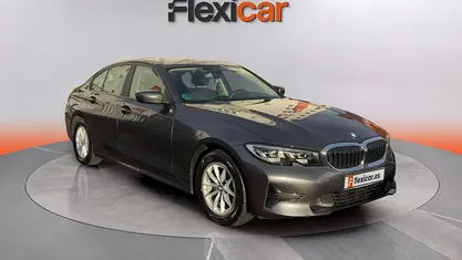 Usado BMW 318 150 CV (110 kW) 2022 Gris Berlina
