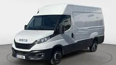 Usado 2023 Iveco Daily Berlina | 25.914 € (Super precio)