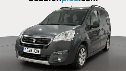 Gris Usado 2017 Peugeot Partner Tepee Outdoor Monovolumen | 12.491 € (Buen precio)
