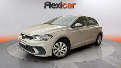 Usado VW Polo Life 95 CV (69 kW) 2022 Gris Utilitario