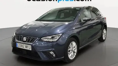 Usado Seat Ibiza XCELLENCE 116 CV (85 kW) 2025 Gris Utilitario