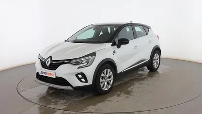 Blanco Usado 2021 Renault Captur Zen SUV | 16.799 € (Precio justo)