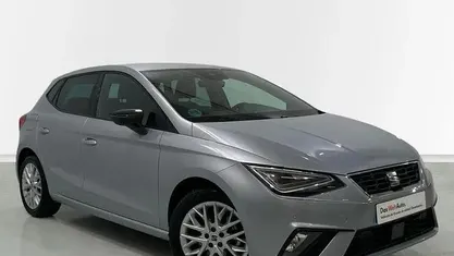 Usado Seat Ibiza FR 115 HP (84 kW) 2024 Cinzento Citadino