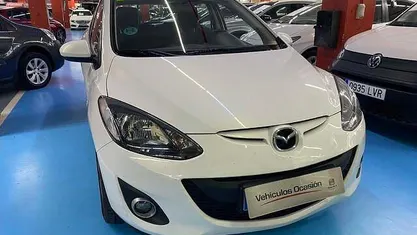 Blanco Usado 2012 Mazda 2 Style+ Utilitario | 6900 € (Precio justo)