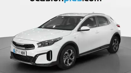 Usado Kia XCeed 100 CV (73 kW) 2025 Blanco SUV