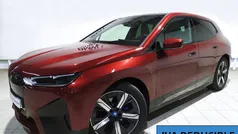 Gris Usado 2024 BMW iX Comfort Edition SUV | 68.000 € (Buen precio)