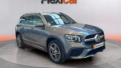 Usado Mercedes GLB220 190 CV (139 kW) 2021 Gris SUV