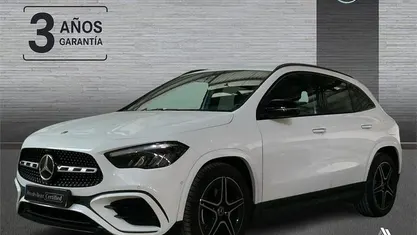 Usado 2024 Mercedes GLA200 AMG line SUV | 42.990 € (Precio justo)