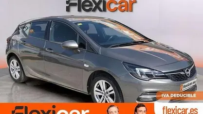 Usado Opel Astra Business Elegance 131 CV (96 kW) 2020 Gris Familiar