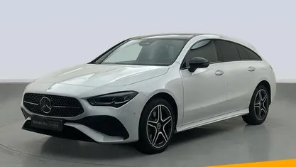 Usado 2024 Mercedes CLA250e Shooting Brake AMG line Familiar | 40.900 € (Buen precio)