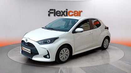 Käytetty Toyota Yaris Edition 72 HP (52 kW) 2022 Valkoinen Viistoperä