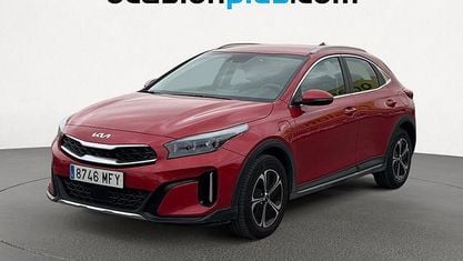 Begagnad Kia XCeed 141 HK (103 kW) 2023 Röd SUV