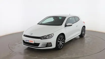 Usado VW Scirocco R-line BlueMotion 125 CV (91 kW) 2018 Coupe