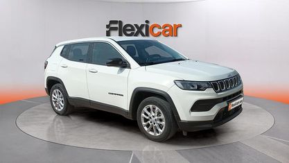 Käytetty Jeep Compass Limited 131 HP (96 kW) 2022 Valkoinen Katumaasturi
