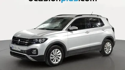 Usado VW T-Cross Advance 110 CV (80 kW) 2022 Gris plata SUV