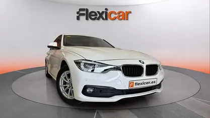 Usado BMW 318 150 CV (110 kW) 2018 Blanco Berlina