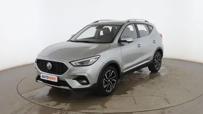 Usado MG ZS Luxury 106 CV (77 kW) 2023 Gris SUV