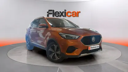 Usado MG ZS Comfort 111 CV (81 kW) 2023 Naranja SUV