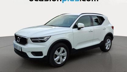 Käytetty Volvo XC40 150 HP (110 kW) 2020 Valkoinen Katumaasturi