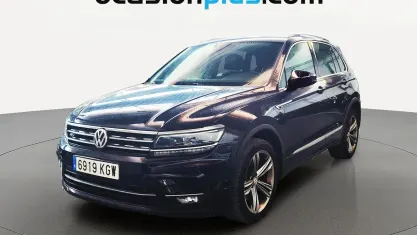 Usado VW Tiguan Sportline 180 CV (132 kW) 2018 Negro SUV