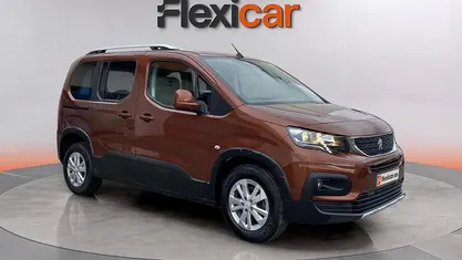 Usado 2021 Peugeot Rifter Allure Monovolumen | 15.990 € (Buen precio)