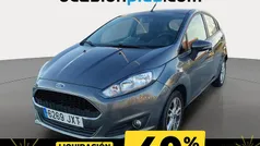 Gris Usado 2017 Ford Fiesta Trend Utilitario | 8600 € (Precio justo)