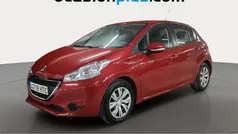 Rojo Usado 2013 Peugeot 208 Active Utilitario | 6250 € (Precio justo)