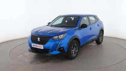 Usado Peugeot 2008 Active 101 CV (74 kW) 2021 Azul SUV