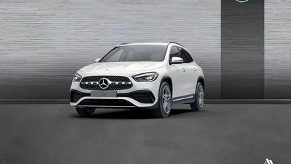 Usado Mercedes GLA200 AMG line 150 CV (110 kW) 2022 Blanco SUV