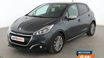 Używany Peugeot 208 Style 75 KM (55 kW) 2016 Szary Hatchback