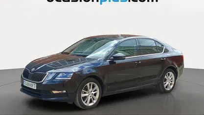 Usado Skoda Octavia 150 CV (110 kW) 2017 Berlina