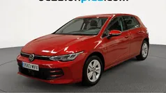 Rojo Usado 2024 VW Golf VIII Utilitario | 24.455 € (Precio justo)