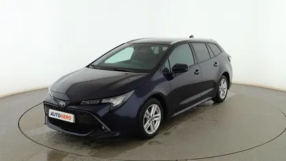 Usado Toyota Corolla Active 122 CV (89 kW) 2021 Azul Familiar