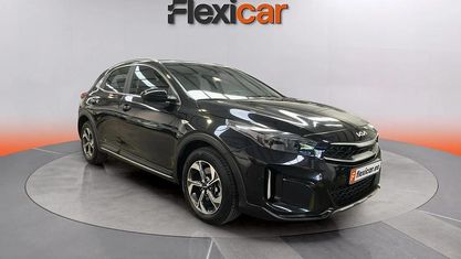 Usado Kia XCeed 160 HP (117 kW) 2023 Preto SUV