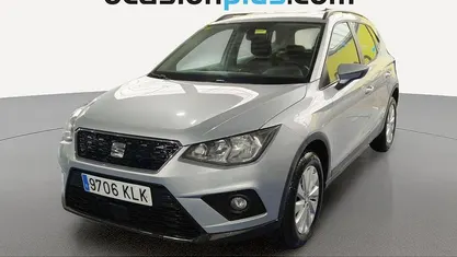 Gris plata Usado 2018 Seat Arona Style SUV | 12.637 € (Super precio)