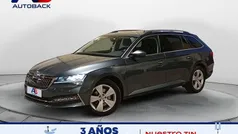 Gris Usado 2020 Skoda Superb SportLine Familiar | 17.950 € (Buen precio)