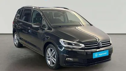 Usado VW Touran 150 CV (110 kW) 2025 Monovolumen