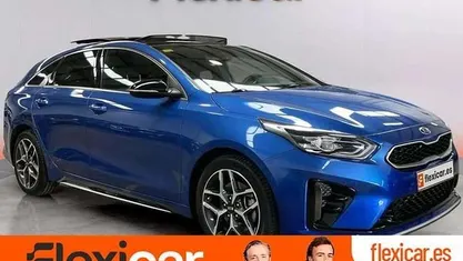 Usado Kia ProCeed GT-Line 120 CV (88 kW) 2020 Azul Utilitario