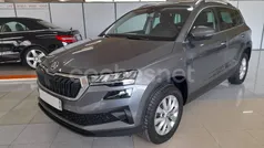 Gris Usado 2023 Skoda Karoq Style SUV | 23.900 € (Precio justo)