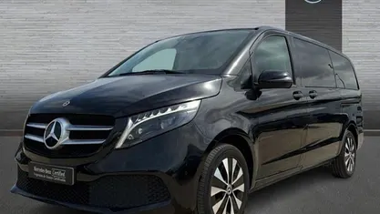 Usado Mercedes V250 190 CV (139 kW) 2023 Negro Monovolumen