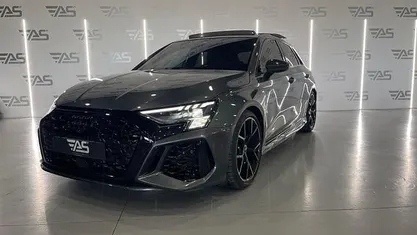 Käytetty Audi RS3 Sportback 399 HP (293 kW) 2024 Viistoperä