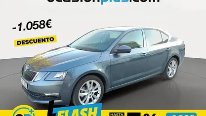 Usado Skoda Octavia 150 CV (110 kW) 2017 Berlina