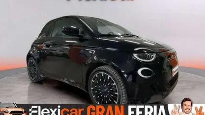 Usado Fiat 500e Icon 86 kW (118 CV) 2020 Negro Berlina