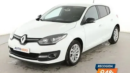 Begagnad Renault Mégane III LIMITED 115 HK (84 kW) 2015 Vit Halvkombi